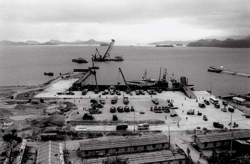 Le port Yantian en 1986