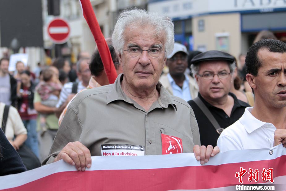 Manifestations en France et en Europe contre les politiques xénophobes du gouvernement français