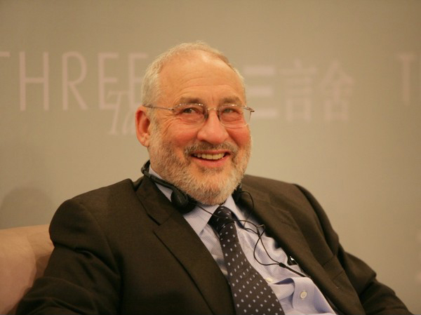 Joseph Stiglitz : l'appréciation du yuan ne résoudra pas le déséquilibre mondial