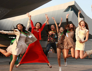 Les candidates de Miss Monde visitent l'Expo de Shanghai