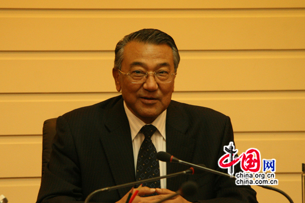 M. Wumaier Abudula, directeur général du comité pour le développement et la réforme de la région autonome ouïgoure du Xinjiang 