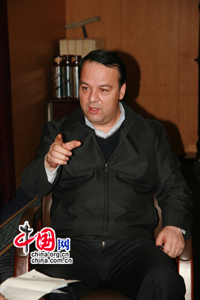 Le maire d'Urumqi, Gela Yishamudin