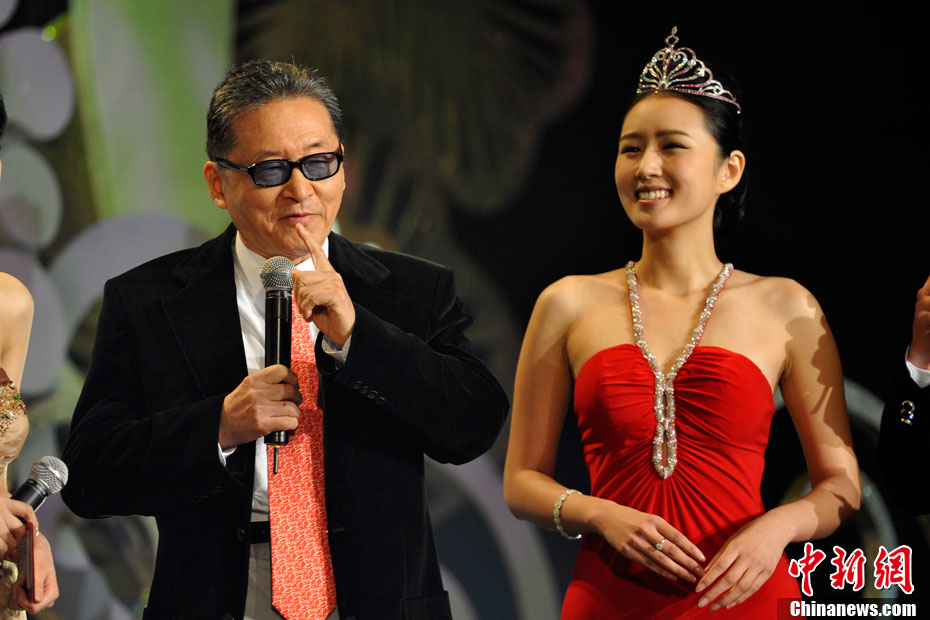 Résultat du concours Miss Chinese 2010 : Tian Chuan couronnée
