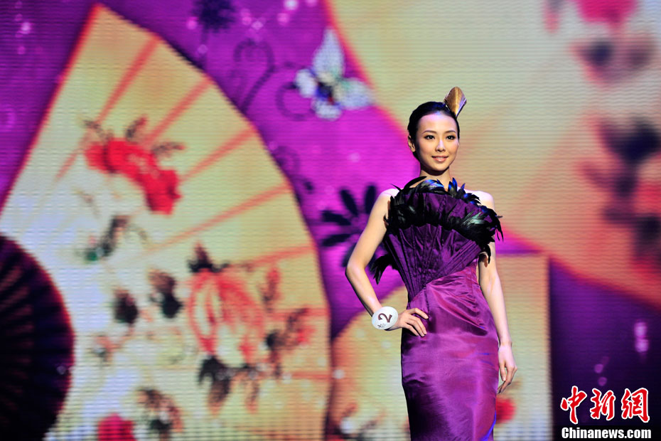 Résultat du concours Miss Chinese 2010 : Tian Chuan couronnée