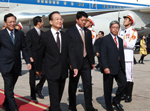 Le PM chinois arrive à Hanoï pour des sommets entre l'ASEAN et ses partenaires
