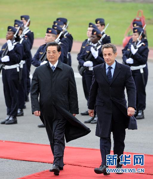 Arrivée du président chinois à Paris pour une visite d&apos;Etat