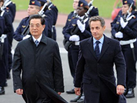 Arrivée du président chinois à Paris pour une visite d'Etat