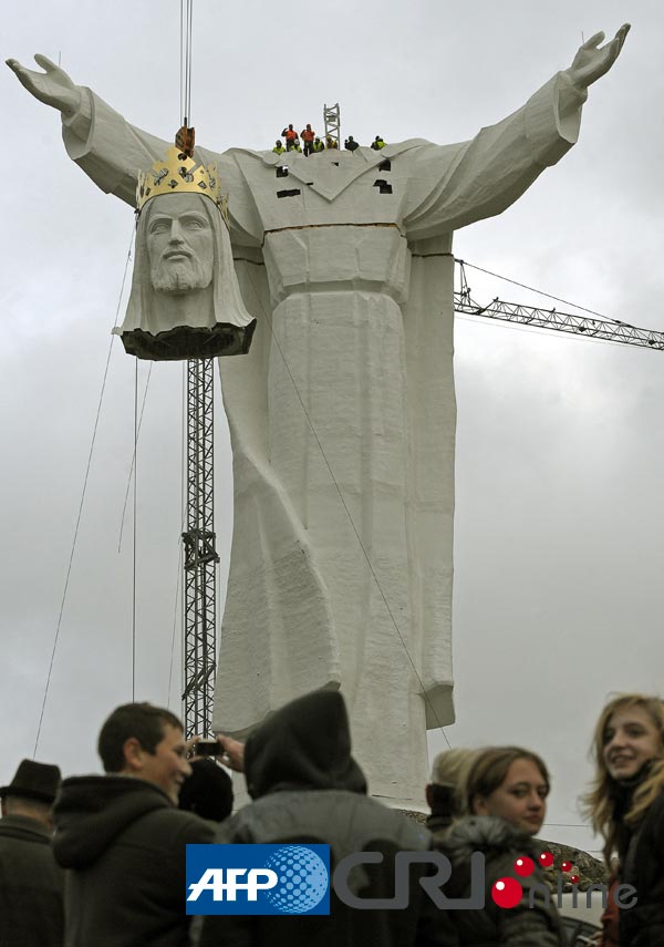 La plus grande statue de Jésus Christ dévoilée en Pologne