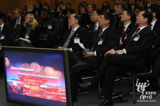 L'Exposition universelle de Shanghai a été félicitée par le Bureau international des expositions (BIE), organe supervisant les expositions universelles, et les participants à la 148e conférence du BIE qui s'est déroulée le 23 novembre à Paris.