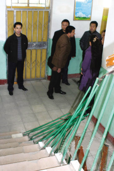 Une chaussure perdue à l'origine d'une horrible bousculade dans une école