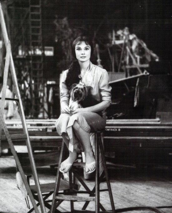 Photos rares d&apos;Audrey Hepburn espiègle 17