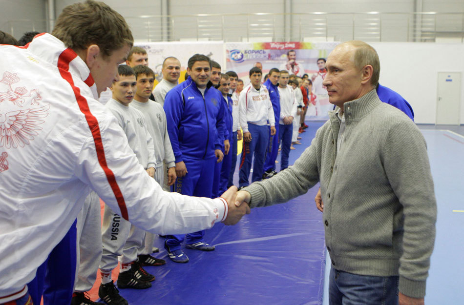 Vladimir Poutine participe à un cours de judo(1)