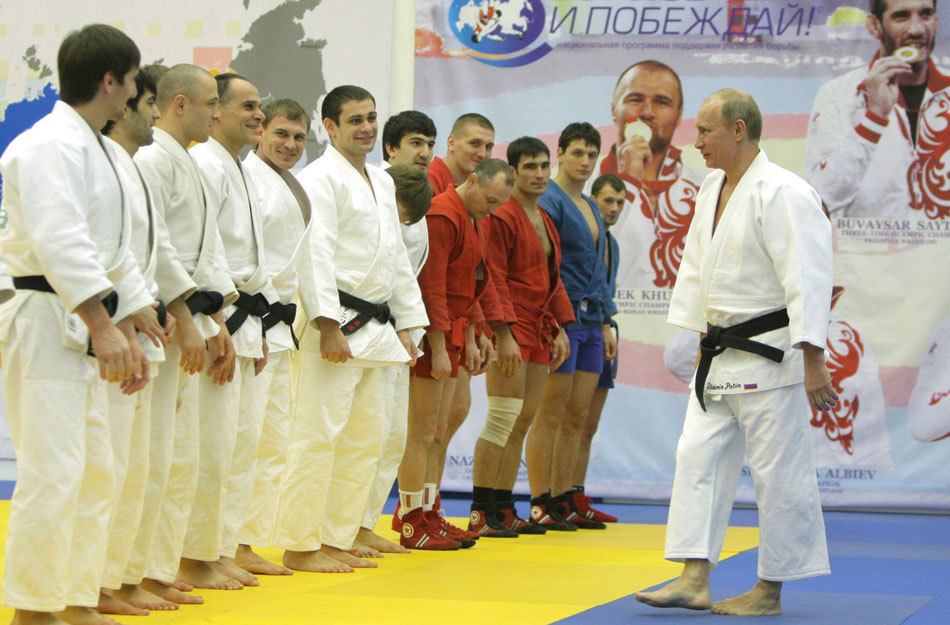 Vladimir Poutine participe à un cours de judo(6)