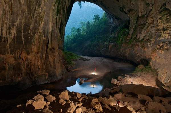 Vietnam : À la découverte de la plus grande grotte du monde(6)