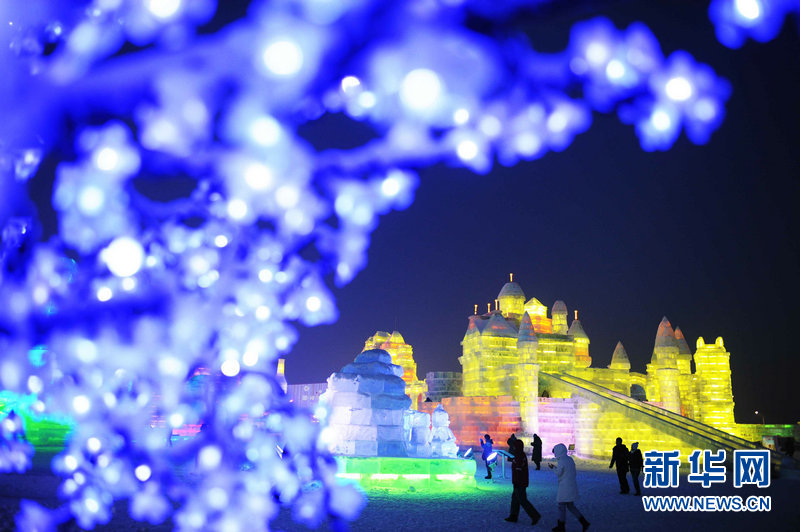 Inauguration du 27e festival de glace de Harbin (10)
