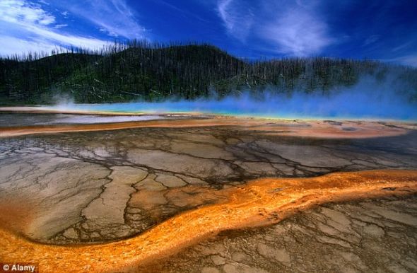 Le supervolcan de Yellowstone pourrait connaître sa première éruption en 600 000 ans(3)