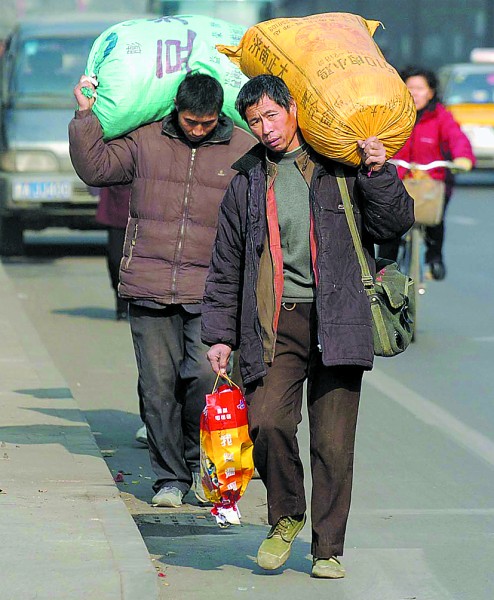 Beijing confrontée au vide laissé par le départ annuel de ses travailleurs migrants