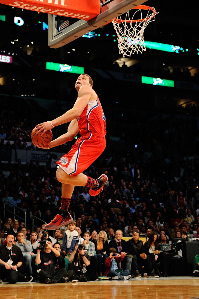 NBA : Blake Griffin remporte le concours de dunks du All-Star 2011(4)