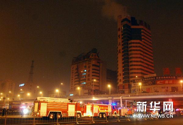 Chine : incendie dans un haut bâtiment dans le Xinjiang