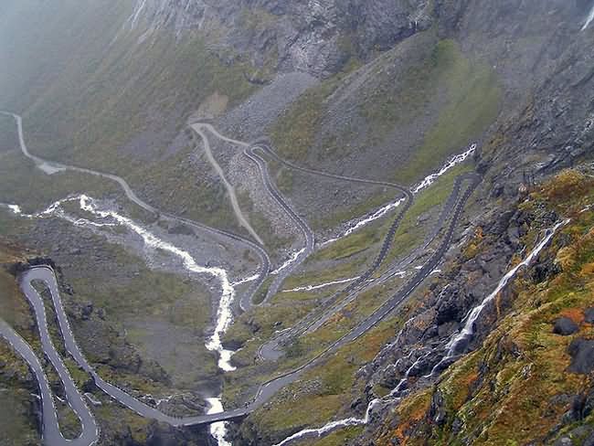 La route des Trolls, en Norvège.(2)
