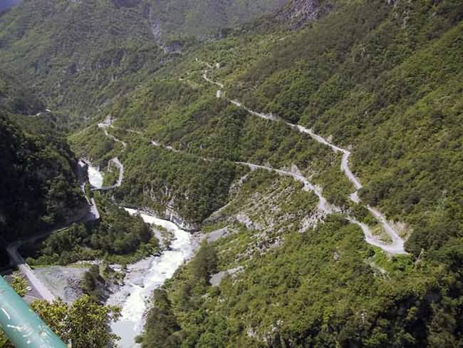 La route des Yungas Road, en Bolivie.(1)