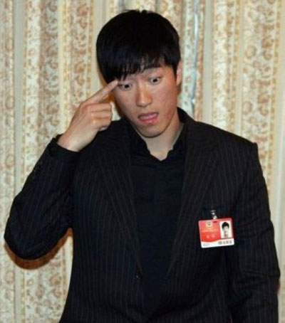 1. Liu Xiang, coureur de 110 mètres haies.