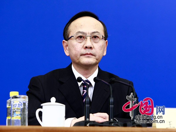 Wang Shenghong, vice-secrétaire du comité national de la CCPPC, présentateur de la conférence de presse