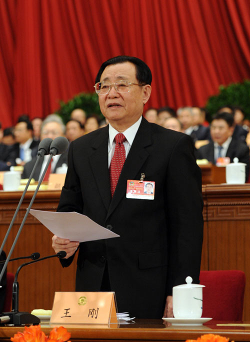 Wang Gang, vice-président de la CCPPC, préside la cérémonie d&apos;ouverture