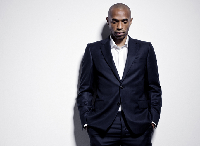Thierry Henry vend des voitures(11)