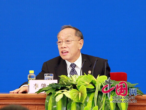 Li Zhaoxing : aucune dépense secrète de défense en Chine