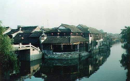 Le vieux bourg Wan'an, dans le district Xiuning de la ville Huangshan de la province orientale de l'Anhui 