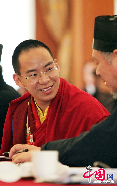 le 11e Panchen Lama au cœur des médias
