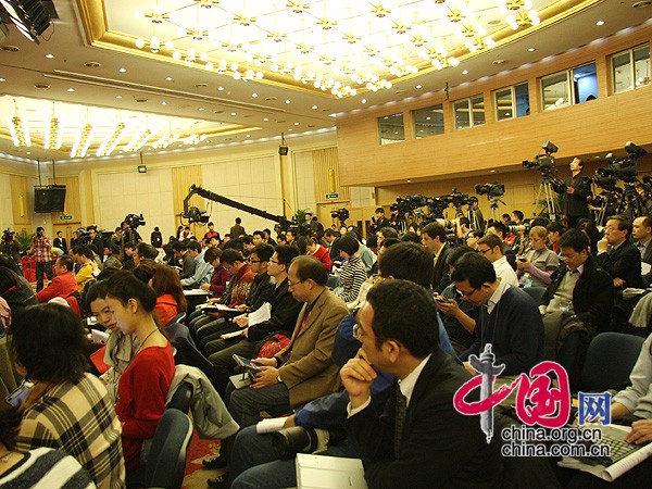 Conférence de presse sur la politique financière chinoise 