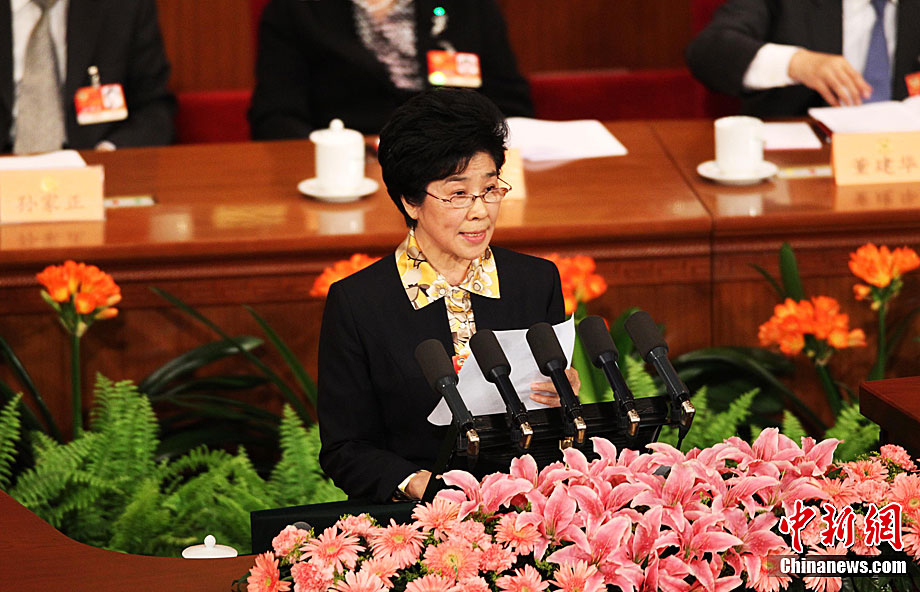 Le 3 mars, Wang Zhizhen, vice-présidente du CN de la CCPPC présente un rapport sur les propositions faites depuis la troisième session du XIe CN de la CCPPC. 