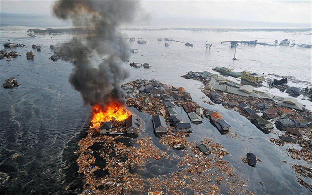 2011, au Japon, magnitude 9, bilan au 16 mars : 3 676 morts