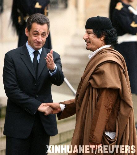 Rétrospective des moments amicaux entre Kadhafi et les dirigeants des pays occidentaux(4)