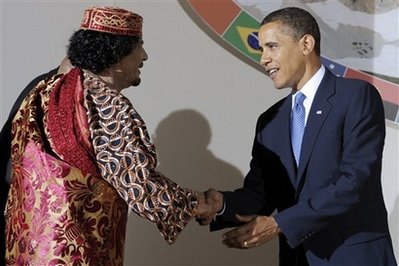 Rétrospective des moments amicaux entre Kadhafi et les dirigeants des pays occidentaux(7)