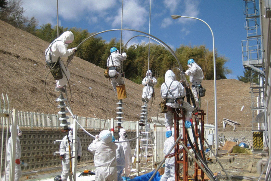 Centrale nucléaire de Fukushima : photos des 50 héros au travail(6)