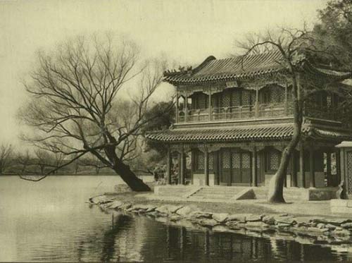 Un Zhongnanhai mystérieux se découvre dans d'anciennes photos
