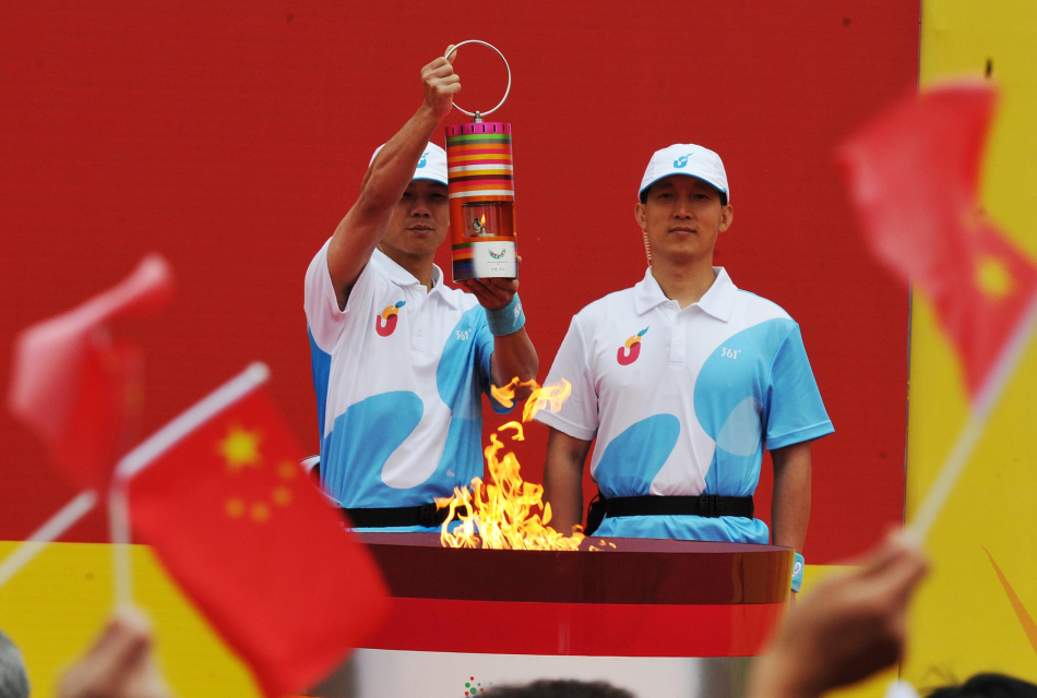 Lancement du relais de la flamme de la 26e Universiade d'été de Shenzhen(7)