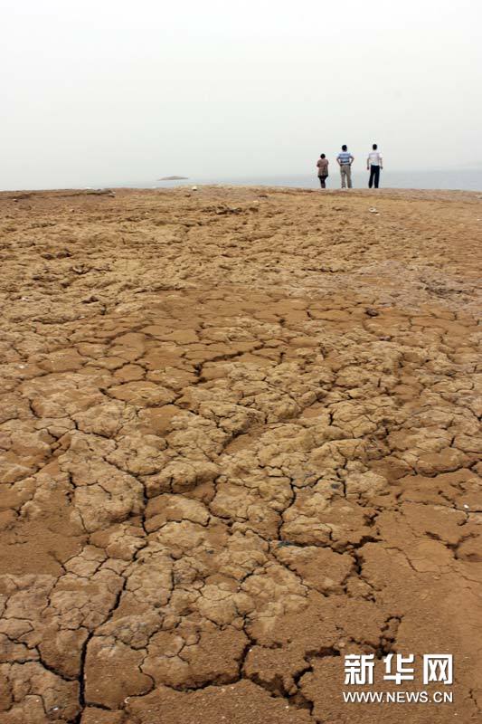 Sécheresse dans le Hubei : 290 000 personnes souffrent d'une pénurie d'eau potable