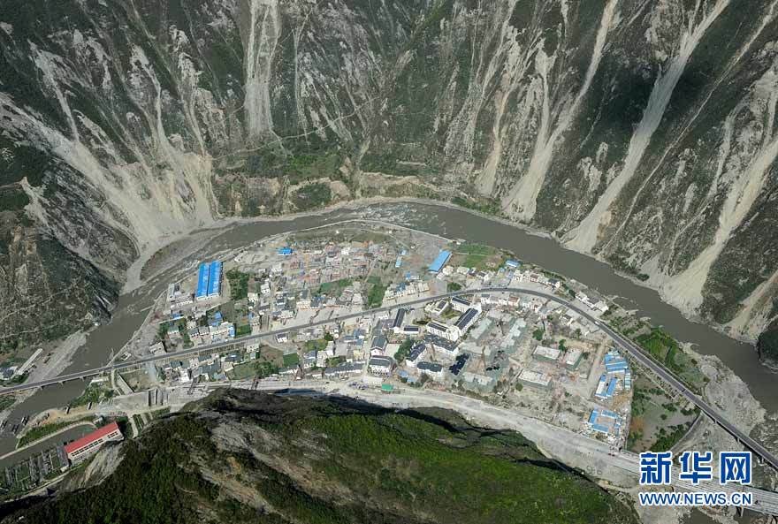 Vue panoramique des régions reconstruites dans le Sichuan_8