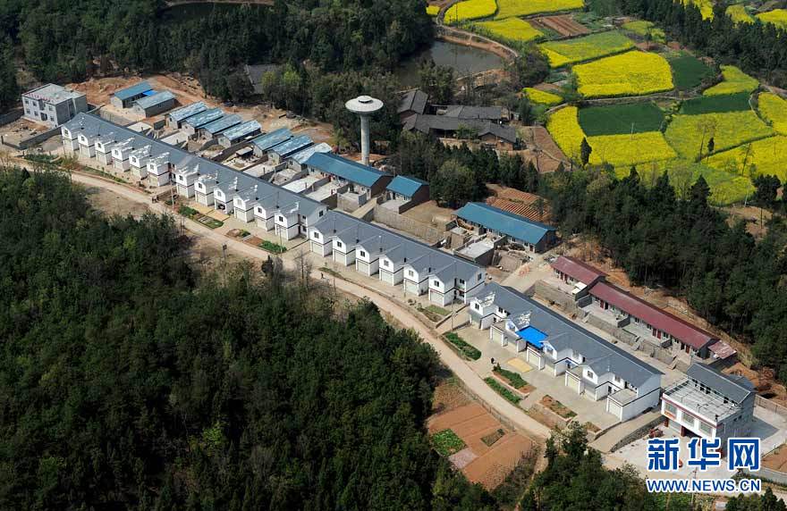 Vue panoramique des régions reconstruites dans le Sichuan_10