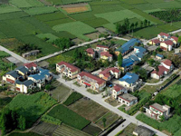 Vue panoramique des régions reconstruites dans le Sichuan
