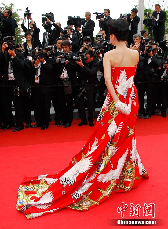 Cannes : Gong Li, Fan Bingbing et Yuan Li sur le tapis rouge 8