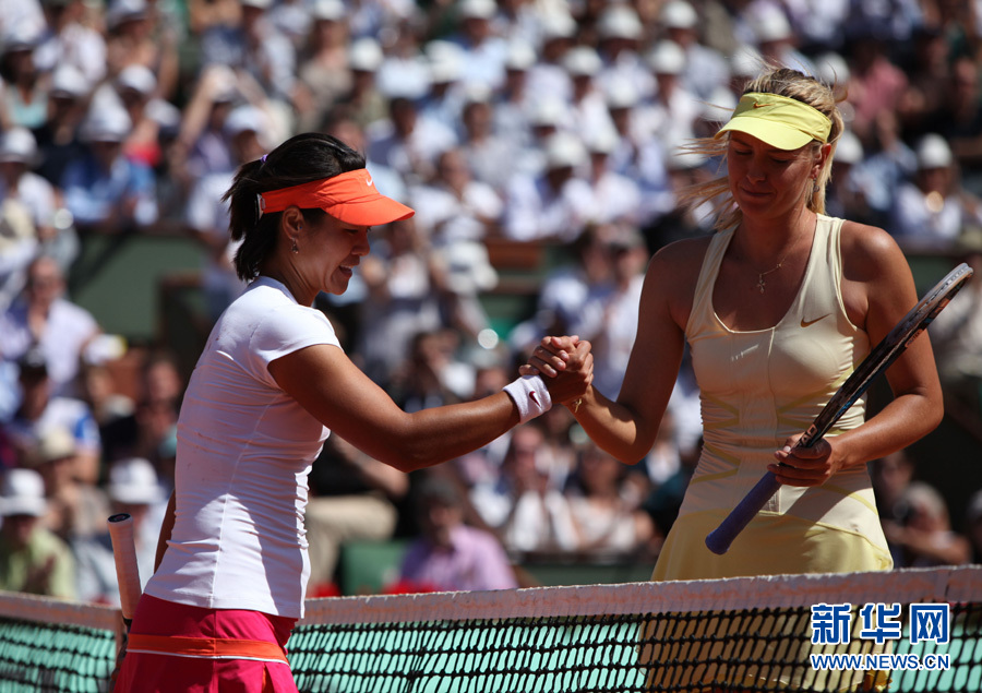 Roland-Garros : Li Na bat Maria Sharapova et se qualifie en finale 7