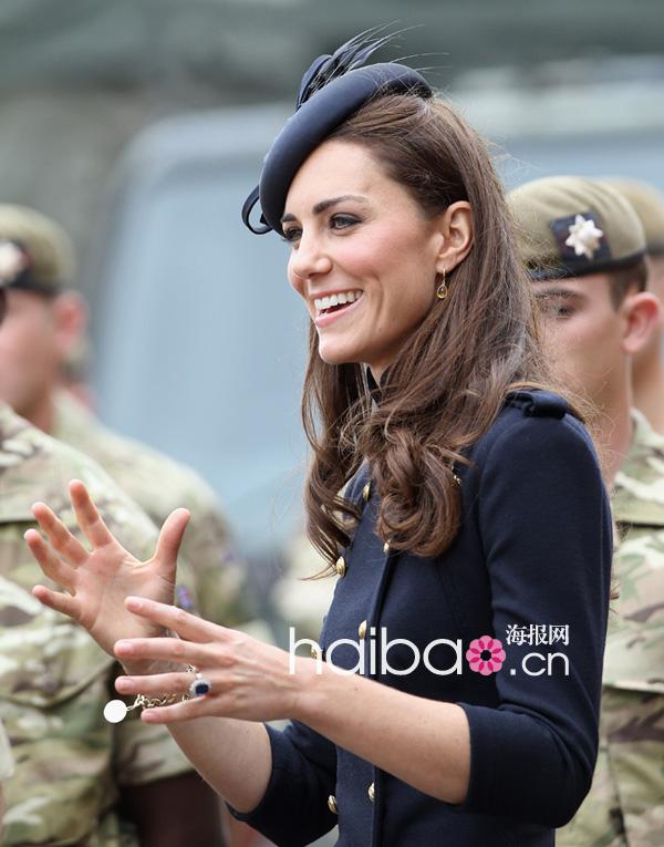 Kate Middleton, sublime en Alexander McQueen 16