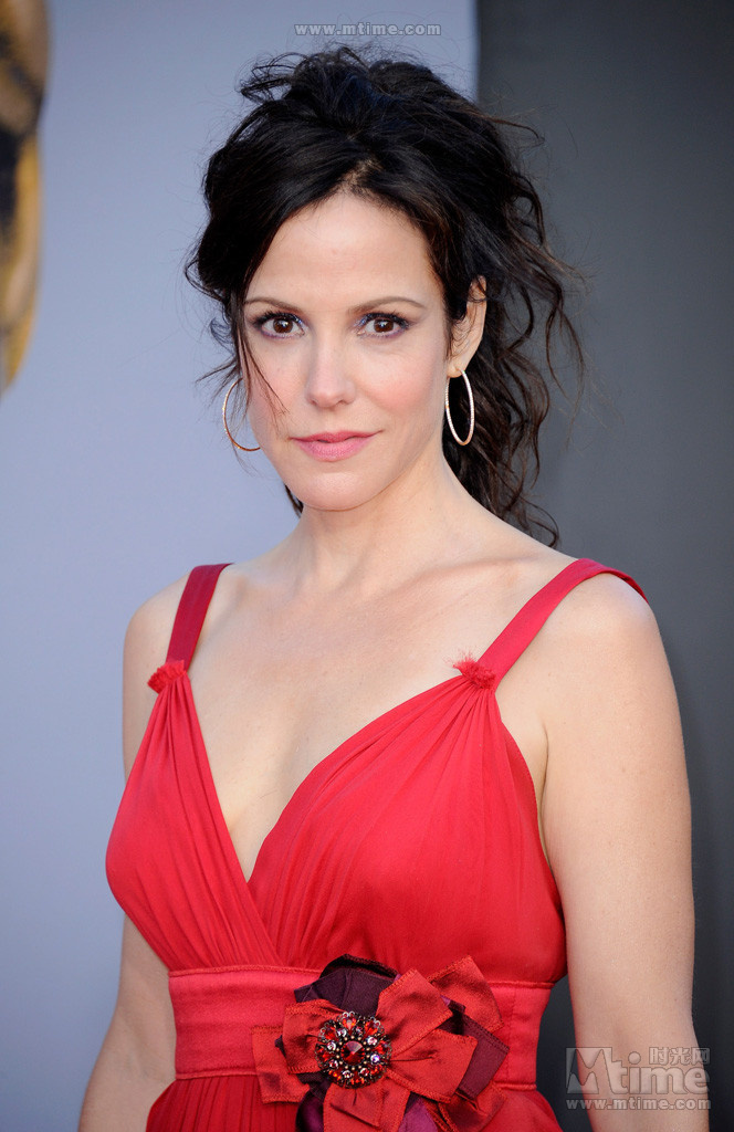 Mary Louise Parker