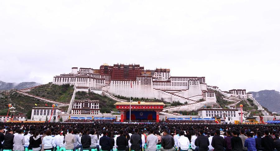 Le Tibet célèbre le 60e anniversaire de sa libération pacifique 5