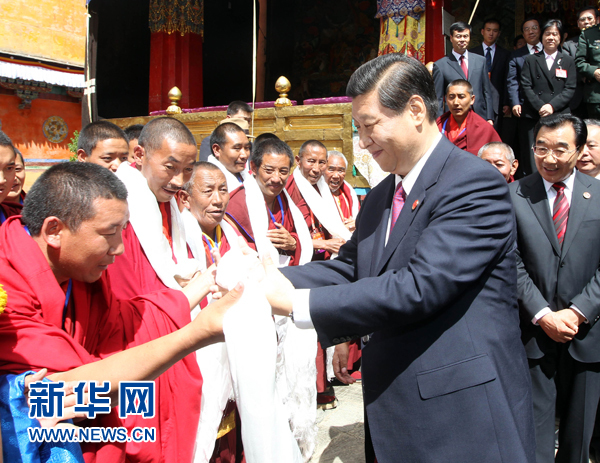 Xi Jinping appelle le cercle religieux du Tibet à promouvoir le patriotisme et à maintenir l'unité nationale